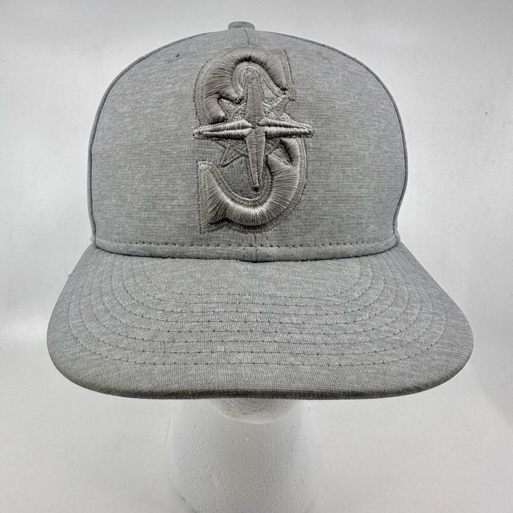 New Era Seattle Mariners 59FIFTY Fitted Hat 7 3/8 Gray Monochrome MLB  Ball Cap